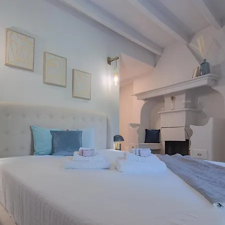 شقة فندقية Larionest Modern In The Center 5 Min From The Station مانديلو ديل لاريو