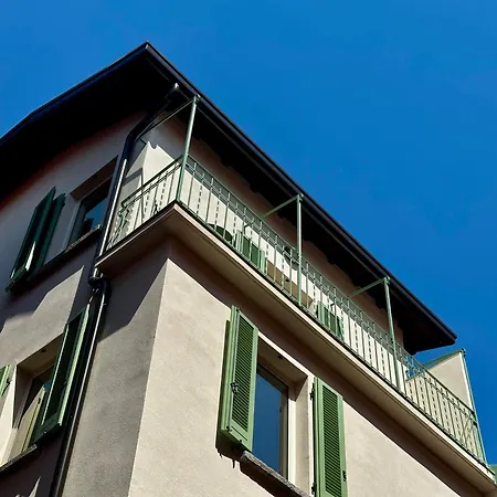 Larionest Modern In The Center 5 Min From The Station 3* مانديلو ديل لاريو
