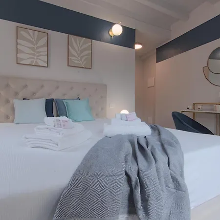 شقة فندقية Larionest Modern In The Center 5 Min From The Station