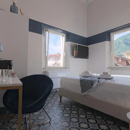 Larionest Modern In The Center 5 Min From The Station شقة فندقية 3*